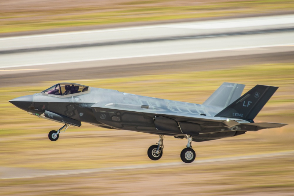 Come On A Guided Tour Of Where F 35 Stealth Fighters Are Born The